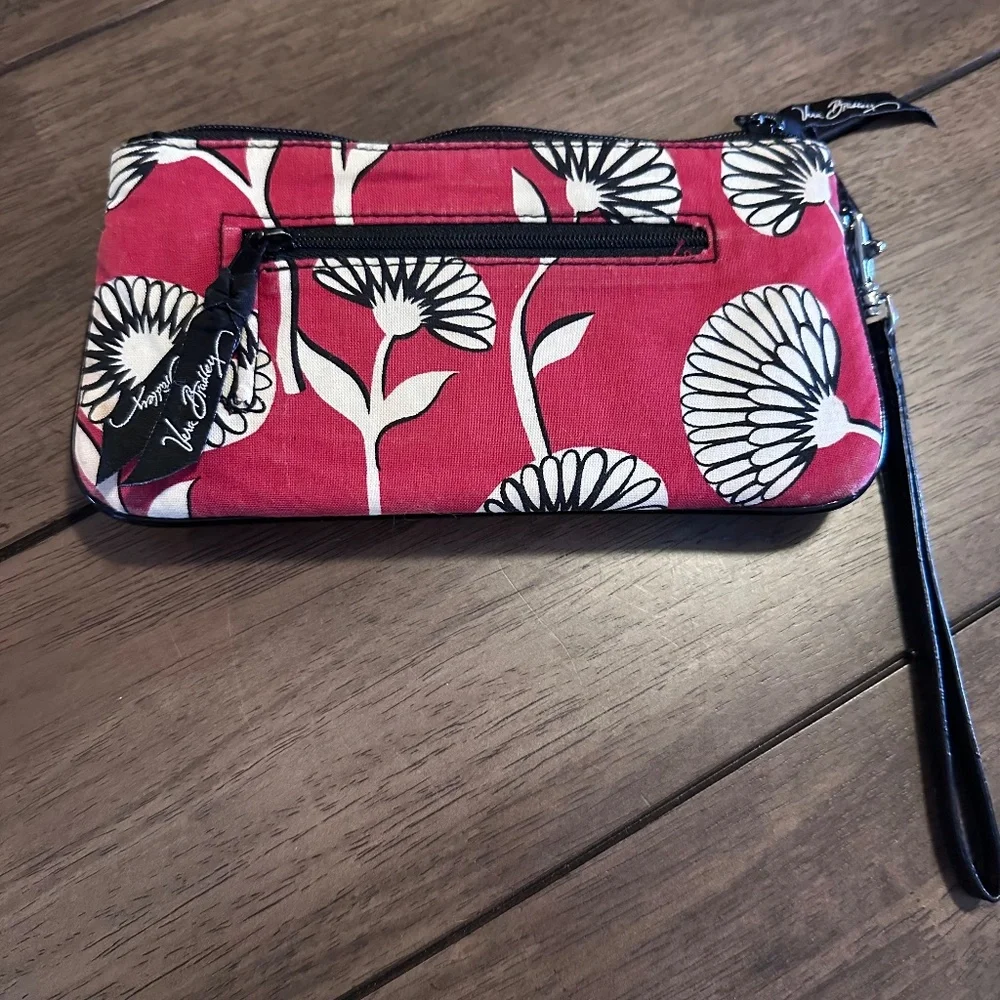 Vera Bradley Retired Deco Daisy & Houndstooth Wristlet Wallet w Checkbook Holder